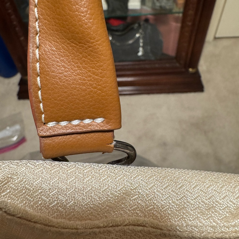 Price for 2-Cream and Brown Backpack Delsey France - Picture 15 of 16